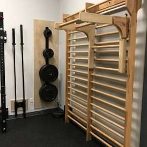 Adattatore barra per trazioni e barra di immersione per spalliera svedesi, codice 248-legno